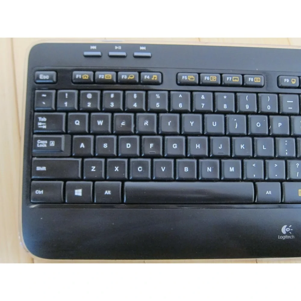 Logitech‎ K520 Wireless Keyboard with Unifying Receiver